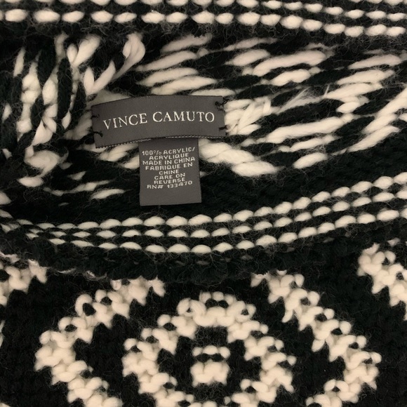 Vince Camuto Neck Warmer, NWOT - Picture 2 of 4